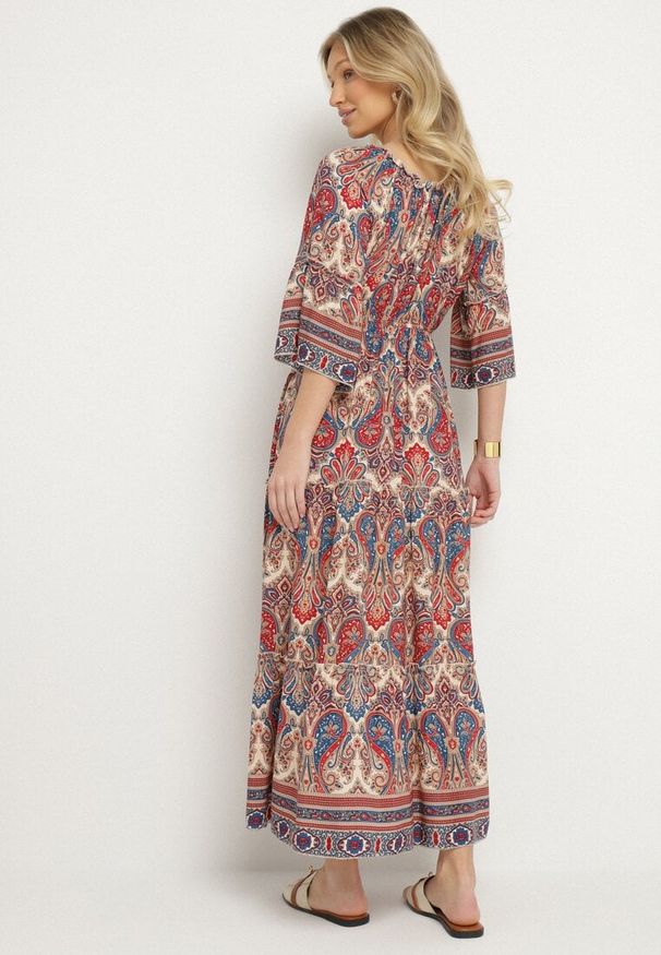 Born2be - Czerwona Rozkloszowana Sukienka Bawełniana we Wzór Paisley z Chwostami Elliassa. Okazja: na co dzień. Kolor: czerwony. Materiał: bawełna. Wzór: paisley. Styl: casual