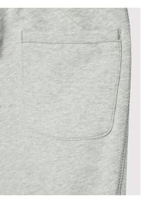 Calvin Klein Jeans Spodnie dresowe Rib Blocking Badge IB0IB00715 Szary Regular Fit. Kolor: szary. Materiał: bawełna #4