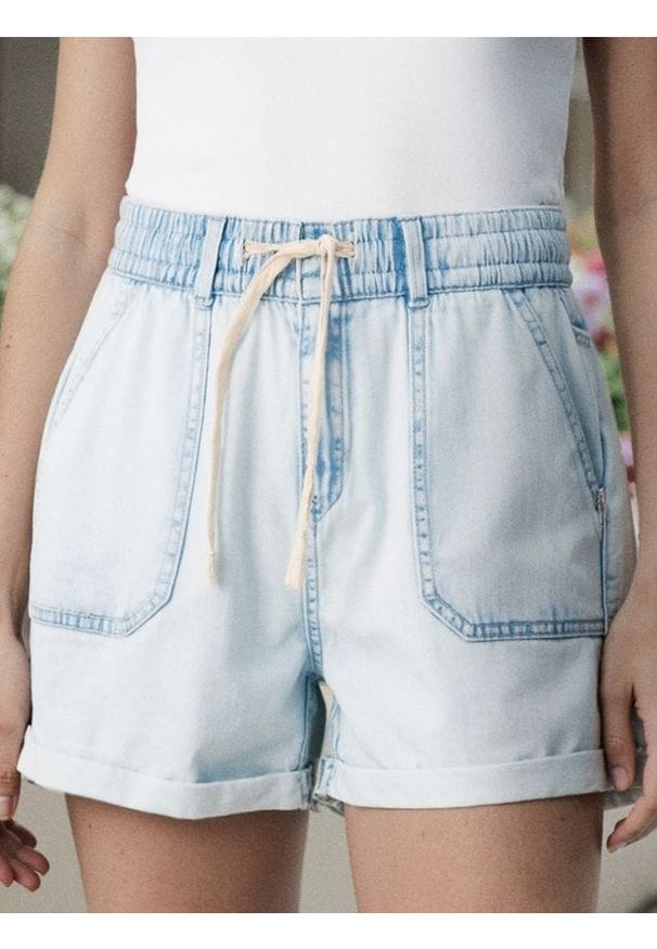 Sinsay - Szorty jeansowe paperbag high waist - niebieski. Stan: podwyższony. Kolor: niebieski. Materiał: jeans
