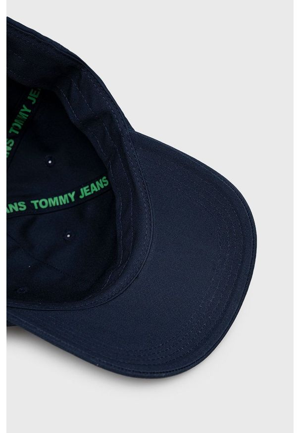 Tommy Jeans czapka bawełniana kolor granatowy z aplikacją. Kolor: niebieski. Materiał: bawełna. Wzór: aplikacja