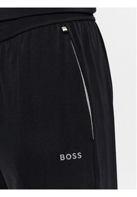 BOSS - Boss Spodnie dresowe Mix&Match 50515365 Czarny Regular Fit. Kolor: czarny. Materiał: bawełna