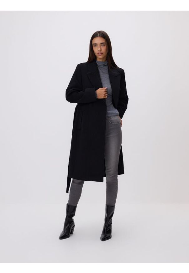 Reserved - Jeansy slim fit push up - jasnoszary. Kolor: szary. Materiał: jeans