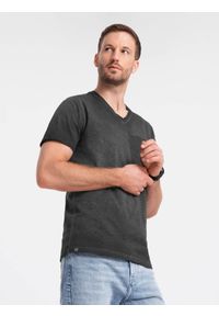 Ombre Clothing - Męski t-shirt V-neck o pręgowanej strukturze z kieszonką – czarny V6 OM-TSCT-22SS-002 - XL. Okazja: na co dzień. Kolor: czarny. Materiał: bawełna, materiał. Wzór: aplikacja, melanż. Styl: klasyczny, elegancki, vintage, casual
