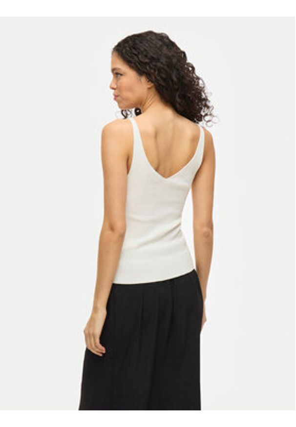 Vila Top Wennie 14104135 Biały Regular Fit. Kolor: biały. Materiał: wiskoza