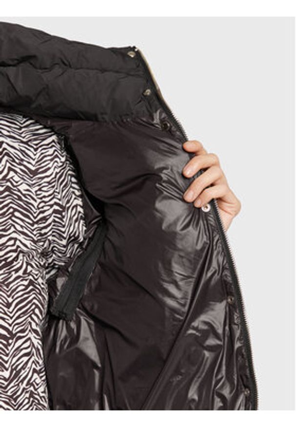 Patrizia Pepe Kurtka zimowa 2O0008/A150-K103 Czarny Regular Fit. Kolor: czarny. Materiał: syntetyk. Sezon: zima
