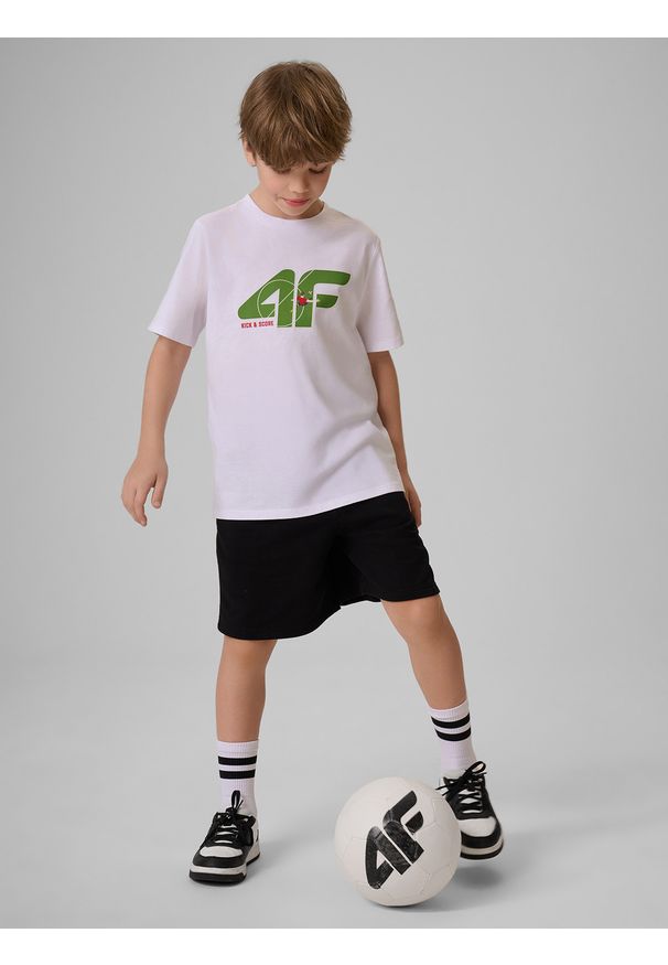 4f - 4F T-shirt regular z nadrukiem chłopięcy - biały 158 (12-13 lat). Okazja: na uczelnię, na co dzień. Kolor: biały. Materiał: materiał, bawełna, skóra, dzianina. Wzór: nadruk. Sezon: lato. Styl: casual, klasyczny