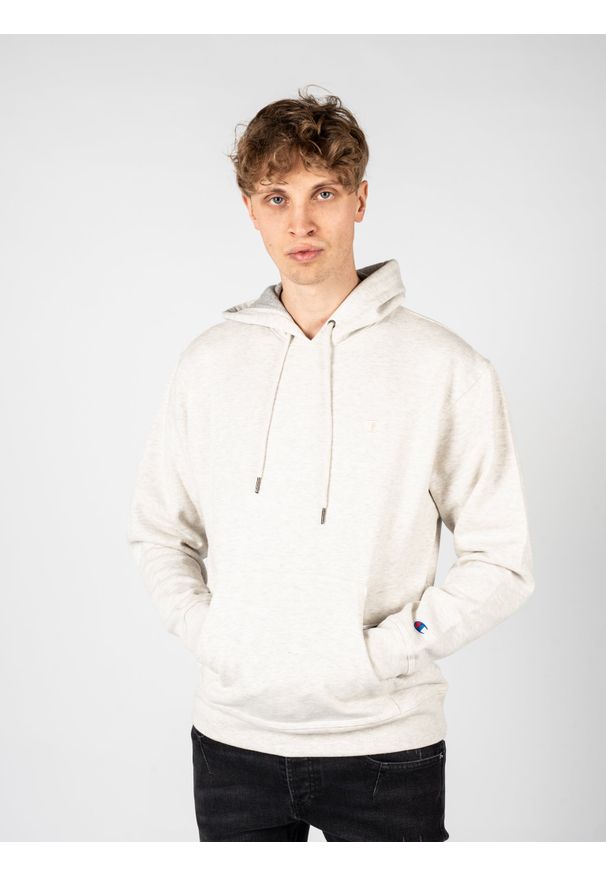 Champion Bluza "Hoodie" | HBS0889407D55 | Mężczyzna | Szary. Okazja: na co dzień. Typ kołnierza: kaptur. Kolor: szary. Materiał: poliester, bawełna. Wzór: aplikacja, nadruk. Styl: casual