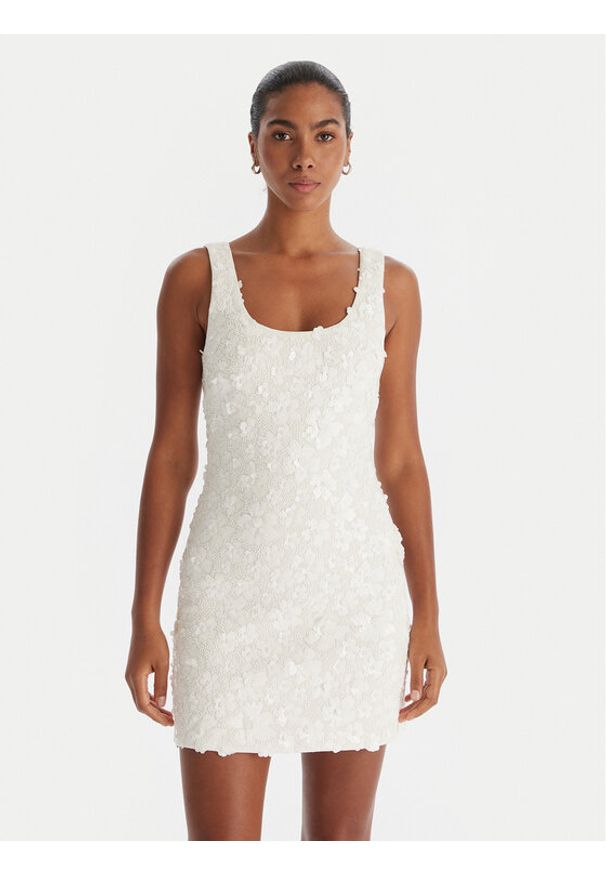 MICHAEL Michael Kors Sukienka koktajlowa MS582XYHHS Biały Slim Fit. Kolor: biały. Materiał: syntetyk. Styl: wizytowy