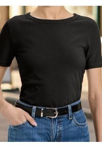 Sinsay - Bawełniana koszulka basic - czarny. Kolor: czarny. Materiał: bawełna #1