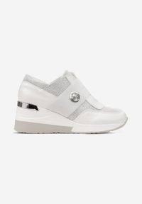 Renee - Białe Brokatowe Sneakersy na Koturnie Iweo. Kolor: biały. Obcas: na koturnie #2