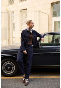 MOODO - Jeansy z paskiem ciemnogranatowe. Kolor: niebieski #1