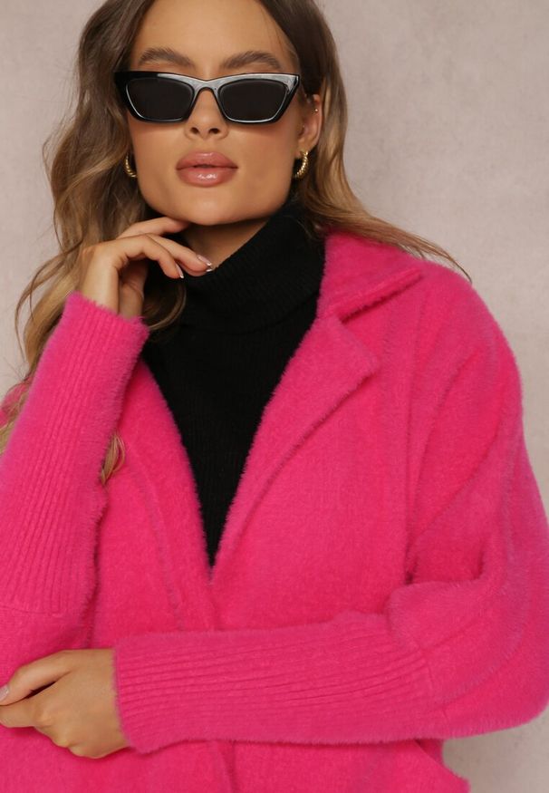 Renee - Fuksjowy Płaszcz z Bawełną Oversize Brumisia. Kolor: różowy. Materiał: bawełna. Długość rękawa: długi rękaw. Długość: długie. Sezon: zima, jesień