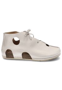 Beżowe Botki Maciejka Wygodne Skórzane Buty Damskie. Kolor: beżowy. Materiał: skóra. Szerokość cholewki: normalna. Styl: boho #6