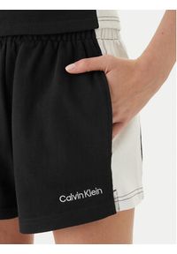 Calvin Klein Swimwear Szorty materiałowe LV00Q61153 Czarny Regular Fit. Kolor: czarny. Materiał: bawełna #4
