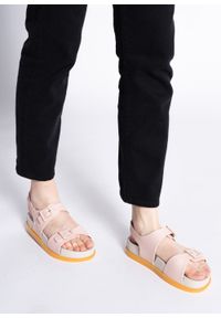 melissa - Sandały damskie Melissa Wide Platform Sandal AD. (33251-53930). Kolor: różowy. Materiał: materiał. Wzór: aplikacja. Obcas: na platformie #5