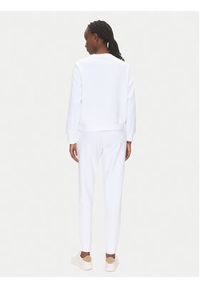 EA7 Emporio Armani Dres 7W000283 AF12501 U0002 Biały Regular Fit. Kolor: biały. Materiał: syntetyk