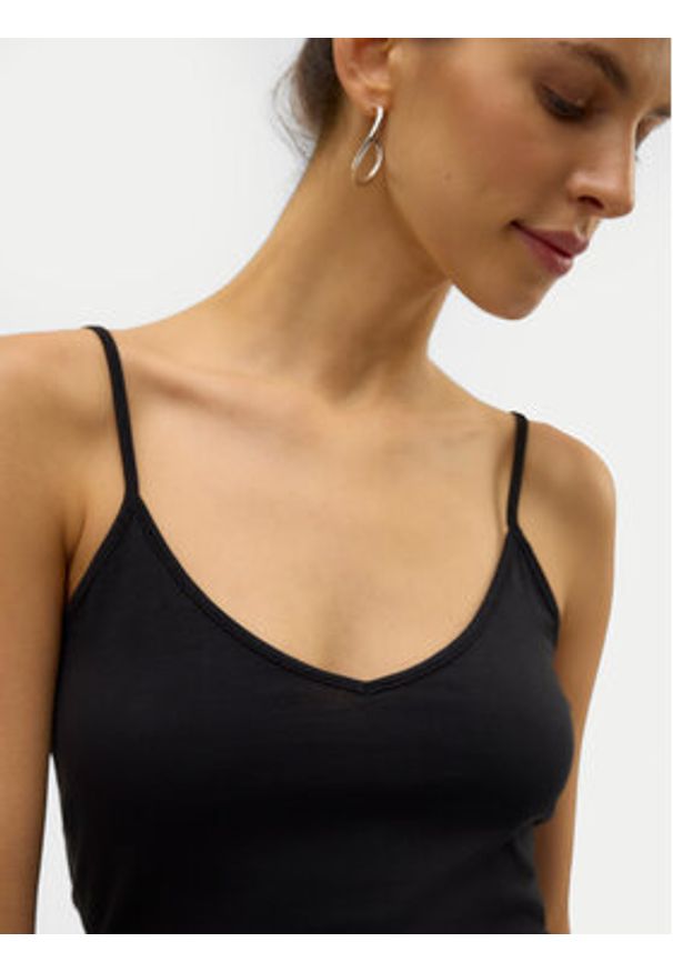 Vero Moda Top My Soft 10152911 Czarny Regular Fit. Kolor: czarny. Materiał: bawełna