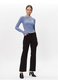 Gina Tricot Sweter 20400 Niebieski Regular Fit. Kolor: niebieski. Materiał: bawełna