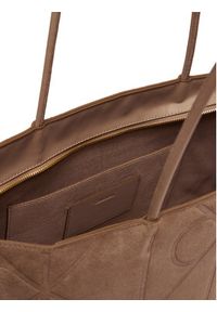 Calvin Klein Torebka Emblem Aop Embossed Suede Tote LV04F3334G Beżowy. Kolor: beżowy. Materiał: skórzane, zamszowe #5