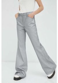 Wrangler jeansy Wanderer damskie high waist. Stan: podwyższony. Kolor: szary #1