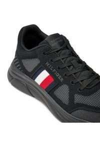 TOMMY HILFIGER - Tommy Hilfiger Sneakersy Modern Runner Knit Evo Ess FM0FM05245 Czarny. Kolor: czarny. Materiał: materiał #4