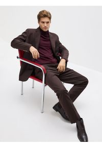 Reserved - Golf z wiskozą - bordowy. Typ kołnierza: golf. Kolor: czerwony. Materiał: wiskoza #1