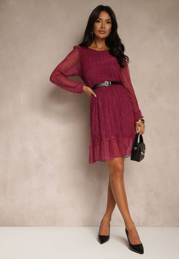 Renee - Fioletowa Rozkloszowana Wiskozowa Sukienka z Metaliczną Nicią Melanissa. Okazja: na imprezę, na co dzień. Kolor: fioletowy. Materiał: wiskoza. Typ sukienki: rozkloszowane. Styl: elegancki, casual, klasyczny