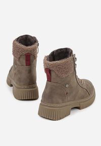 Born2be - Ciemnobeżowe Sznurowane Trapery z Futerkiem Typu Baranek Raquella. Zapięcie: sznurówki. Kolor: beżowy. Materiał: futro. Wzór: aplikacja. Styl: elegancki, sportowy #5