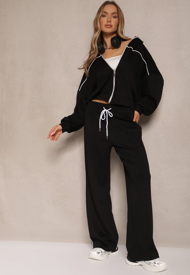 Renee - Czarny Retro Komplet Dresowy z Wiskozą Bluza i Spodnie o Szerokim Kroju Selriza. Kolor: czarny. Materiał: wiskoza, dresówka