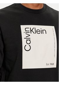 Calvin Klein Bluza Square Logo K10K112440 Czarny Regular Fit. Kolor: czarny. Materiał: bawełna #4