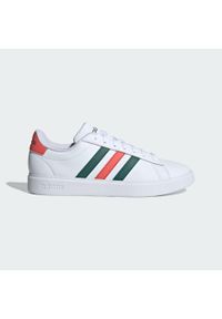 Adidas - Buty Grand Court Cloudfoam Comfort. Kolor: czerwony, zielony, biały, wielokolorowy. Materiał: materiał. Model: Adidas Cloudfoam. Sport: turystyka piesza