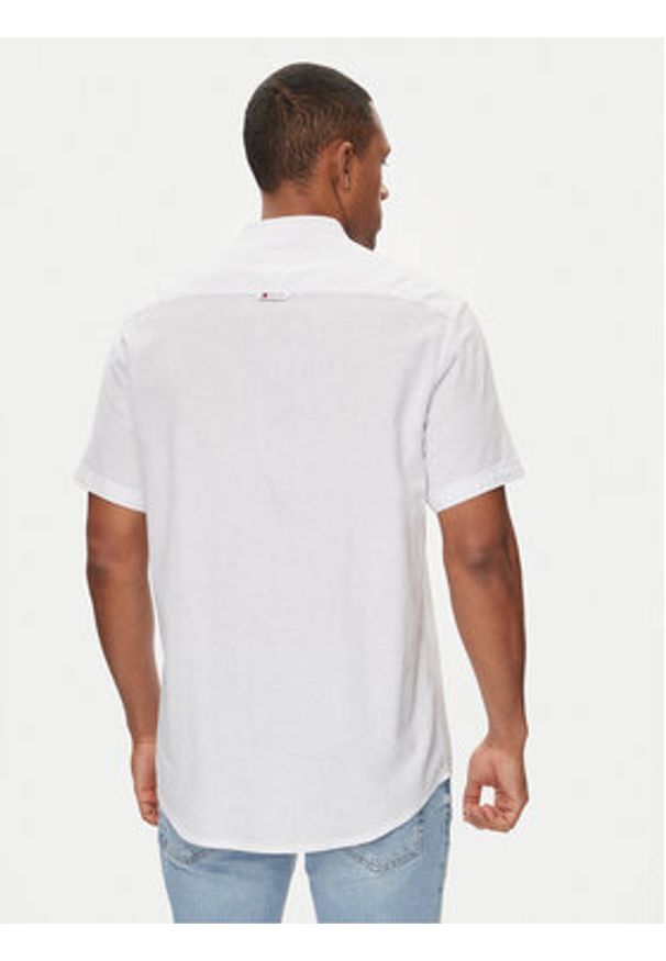 Tommy Jeans Koszula Mao DM0DM18965 Biały Regular Fit. Kolor: biały. Materiał: bawełna, len