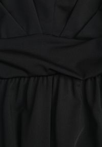 Renee - Czarny Nietoperzowy Kombinezon Koktajlowy z Wiskozą Zdobiony Drapowaniem Avadina. Kolor: czarny. Materiał: wiskoza. Wzór: aplikacja. Styl: wizytowy #3