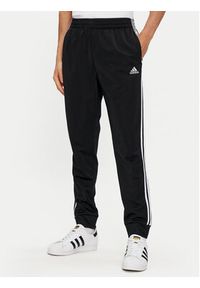 Adidas - adidas Dres Basic 3-Stripes IC6747 Czarny Regular Fit. Kolor: czarny. Materiał: syntetyk #8