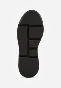 Renee - Brązowe Sneakersy Vices na Platformie z Tłoczeniem Paskiem na Pięcie i Metaliczną Aplikacją Ozdobione Wzorem w Panterkę Selfedi. Okazja: na co dzień. Zapięcie: pasek. Kolor: brązowy. Materiał: jeans. Wzór: motyw zwierzęcy, aplikacja. Obcas: na platformie #4