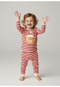 Sinsay - Bawełniana koszulka z nadrukiem świątecznym - kremowy. Kolor: kremowy. Materiał: bawełna. Wzór: nadruk. Styl: wizytowy #1