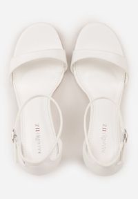 Born2be - Białe Sandały na Szpilce z Cienkim Paskiem Nealia. Okazja: na co dzień. Zapięcie: pasek. Kolor: biały. Materiał: jeans. Obcas: na szpilce. Styl: casual, klasyczny #5