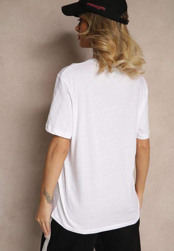 Renee - Biała Bawełniana Koszulka T-shirt z Nadrukiem Czaszki Lanavira. Okazja: do pracy, na spotkanie biznesowe, na co dzień. Kolor: biały. Materiał: bawełna. Wzór: nadruk. Styl: rockowy, biznesowy, elegancki, casual