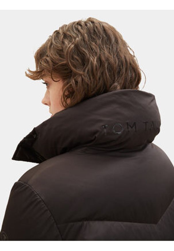 Tom Tailor Kurtka puchowa 1037572 Czarny Regular Fit. Kolor: czarny. Materiał: syntetyk