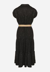 Born2be - Czarna Sukienka Ozdobiona Plecionym Paskiem i Guzikami Filianea. Okazja: na co dzień. Kolor: czarny. Materiał: jeans. Wzór: aplikacja. Styl: casual, elegancki #5