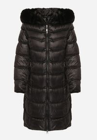 Born2be - Czarna Pikowana Kurtka Płaszcz za Kolano z Kapturem i Futerkiem Naelora. Okazja: na spacer, na co dzień. Typ kołnierza: kaptur. Kolor: czarny. Materiał: futro. Styl: casual, klasyczny #2