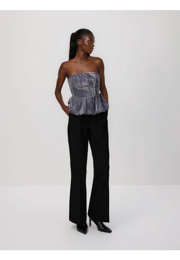 Reserved - Welurowa bluzka - ciemnoszary. Kolor: szary. Materiał: welur