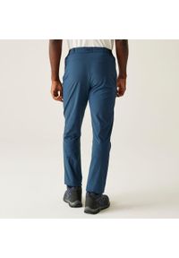 Regatta - Męskie spodnie podróżne Light Packaway. Kolor: niebieski. Sezon: lato. Sport: turystyka piesza #2