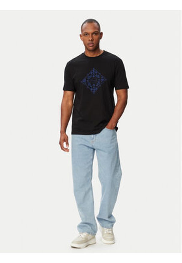 Hugo - HUGO T-Shirt Nerberri 50572760 Czarny Regular Fit. Kolor: czarny. Materiał: bawełna