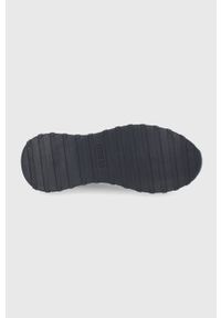 Guess Buty kolor czarny. Nosek buta: okrągły. Zapięcie: sznurówki. Kolor: czarny. Materiał: skóra, guma #2