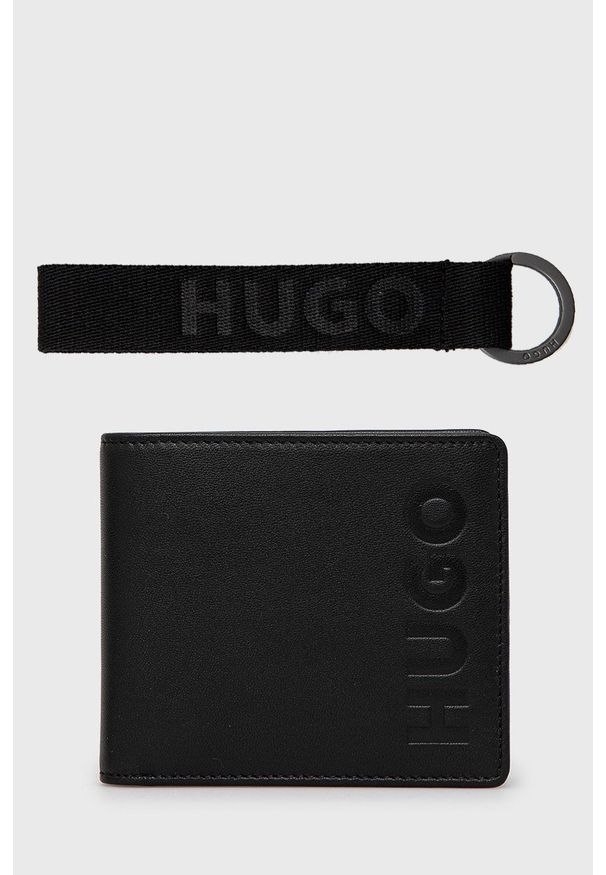 Hugo - HUGO portfel skórzany + brelok 50470772 męski kolor czarny. Kolor: czarny. Materiał: skóra