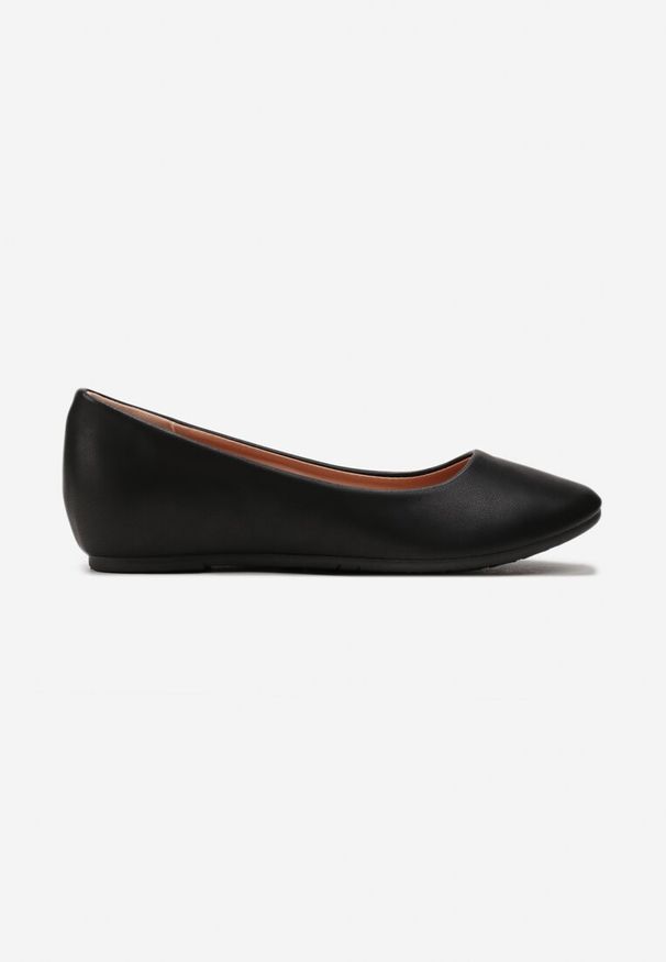 Born2be - Czarne Balerinki Ikolevia. Okazja: na spotkanie biznesowe, na co dzień. Kolor: czarny. Styl: biznesowy, casual, elegancki