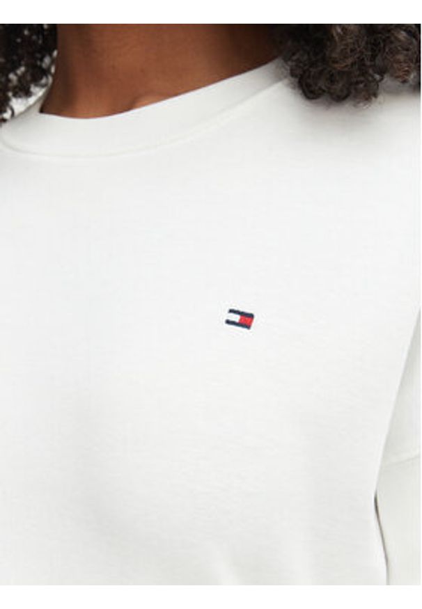 TOMMY HILFIGER - Tommy Hilfiger Sukienka codzienna WW0WW51148 Biały Regular Fit. Okazja: na co dzień. Kolor: biały. Materiał: bawełna. Typ sukienki: proste. Styl: casual