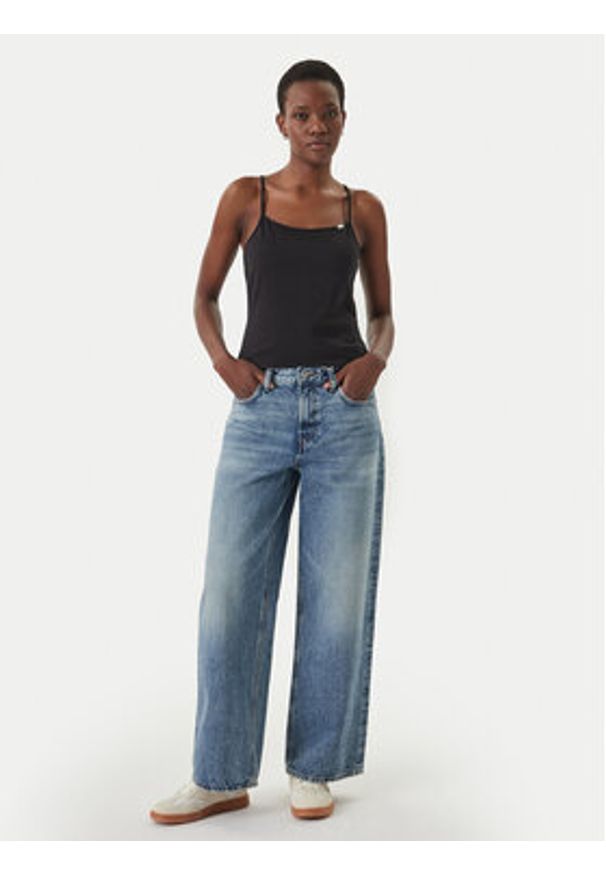 Calvin Klein Jeans Top LV047F259G Czarny Slim Fit. Kolor: czarny. Materiał: bawełna