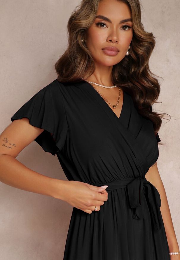 Renee - Czarna Rozkloszowana Sukienka Midi z Wiązanym Paskiem Elemia. Kolor: czarny. Materiał: tkanina, materiał, wiskoza. Długość: midi